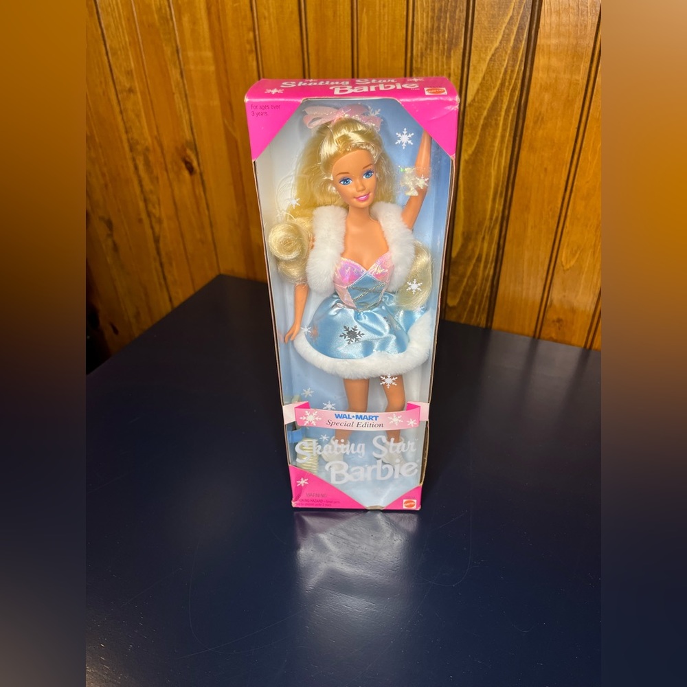 #15510 Vintage 1995 Skating Star Barbie Walmart Special Edition
